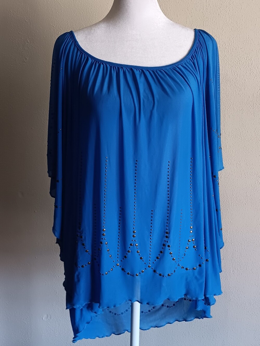 Cowgirl Tuff Size XL Blue Flowy Studded Off Shoulder Top Loose Lightweight Shirt
